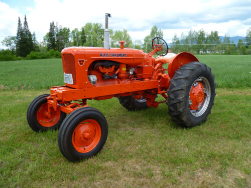 Allis Chalmers WD45 - Presby Transportation Museum in New Hampshire
